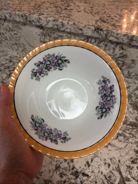 Vintage Japan Yamatsu Porcelain Floral Serving Bowl in Yellow and Purple EUC